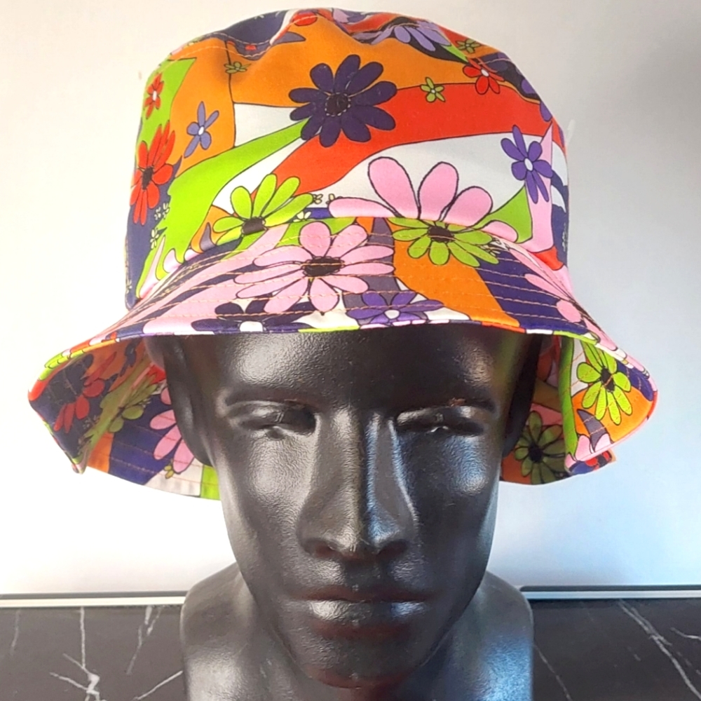 Abstract Floral Patterned Bucket Hat BNWT DLG Bucket Hat Size: L-XL